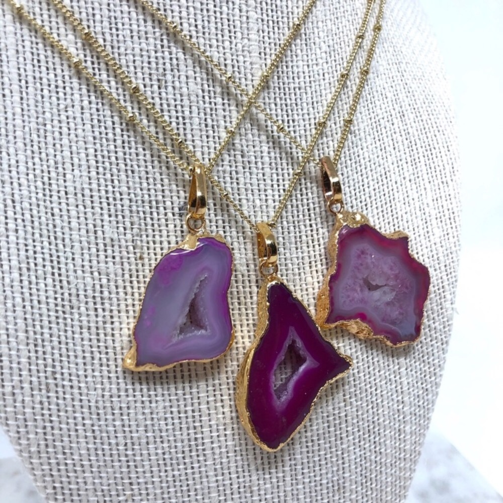 ▵ NEW ▵ Pink Geode Statement Necklace
